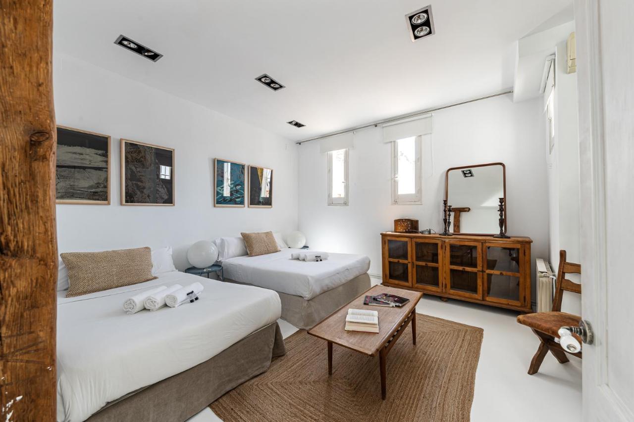 Bnbholder Refined Duplex Malasana Apartment Madrid Exterior foto
