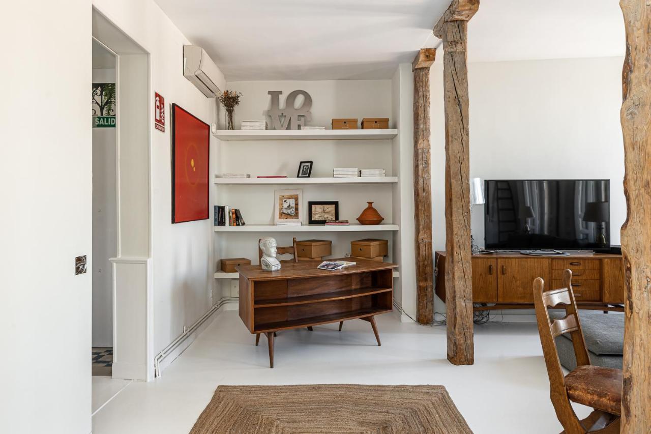 Bnbholder Refined Duplex Malasana Apartment Madrid Exterior foto