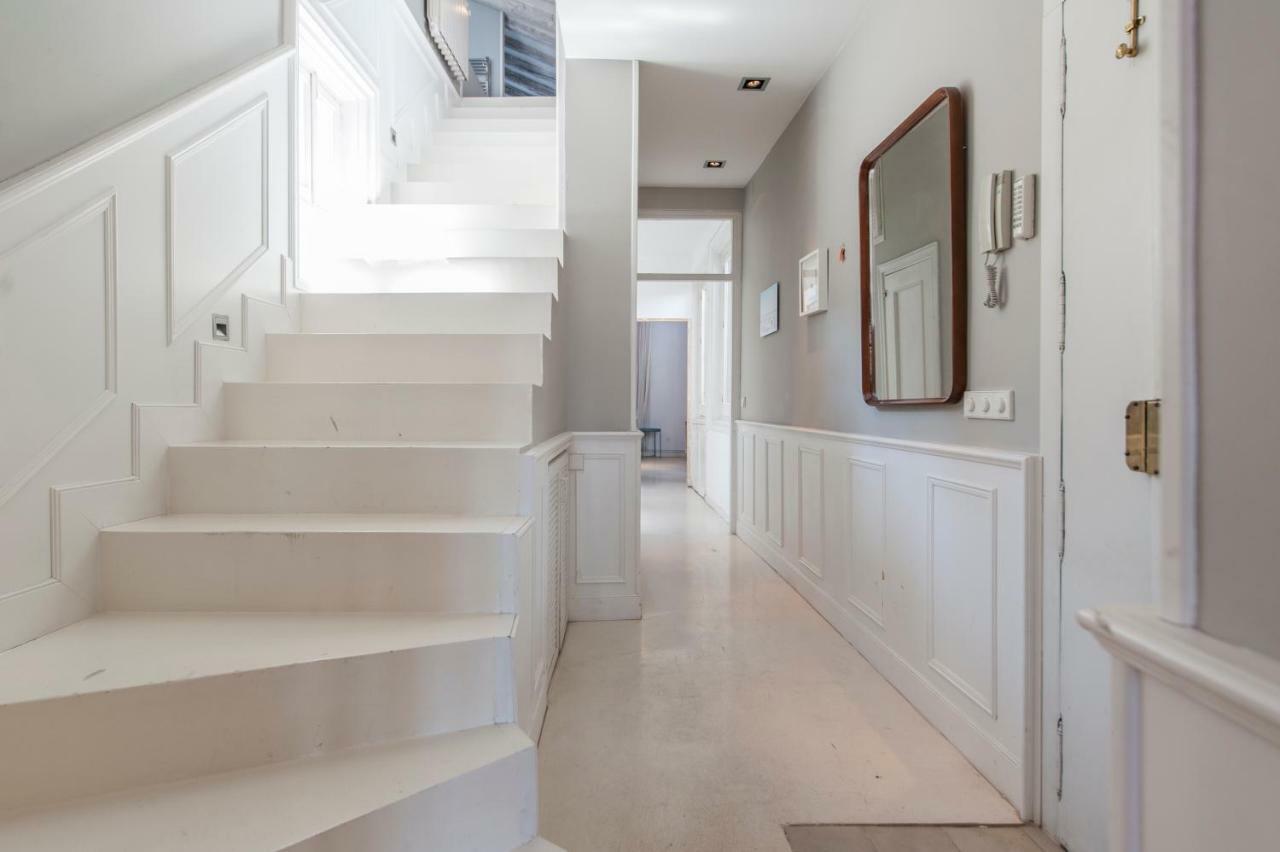 Bnbholder Refined Duplex Malasana Apartment Madrid Exterior foto